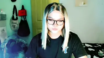 Krezikeed wifematerial webcam chat