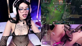 nyveth recorded nude video 906472