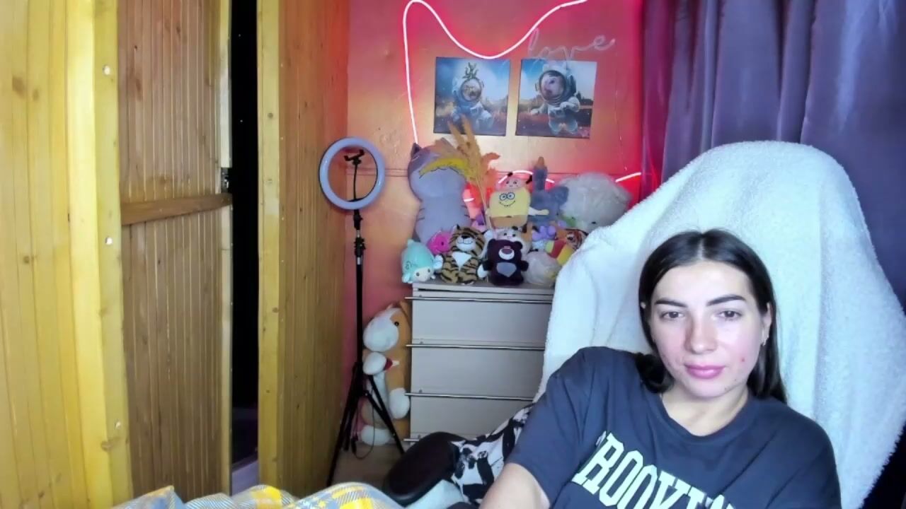 Miss_tasy (04-14-2026)