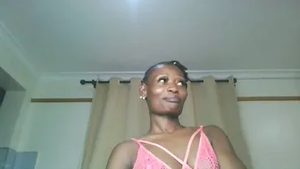 Avian_babe squirt porn chat video