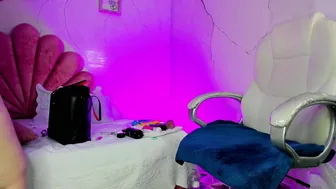 Niickyjones 04-12-2026 porn cam