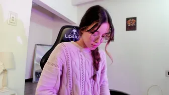 zoe_dear (04/16/2026)