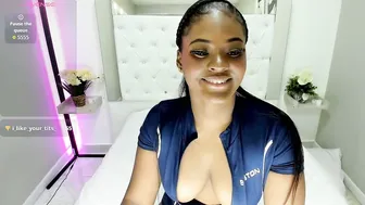 Angelcherryy_ cam show - 13 April 2026