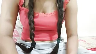 Parneetu_642 bigboobs (04-14-2026)