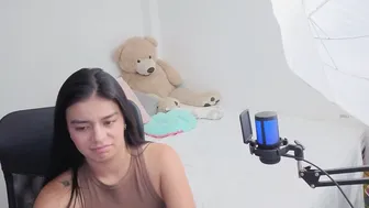 valerihouse video (04-14-2026)