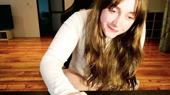 clover_tully recorded nude video 909674