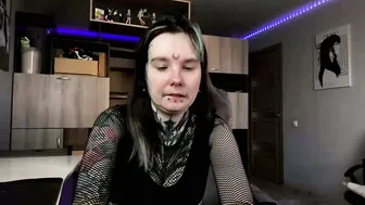 Elenanickey piercing sex chat