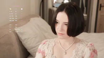 _female_essence_ recorded nude video 910573