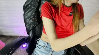 Sara_love_1 milk video
