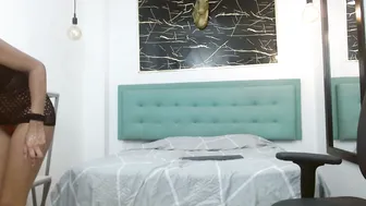 Yuri_queen nude cam (04-17-2026)