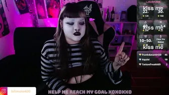 Destroyall420 video chat porn - (04/17/2026)