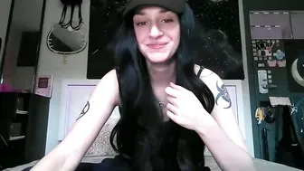 Noelle1229 (04-18-2026)