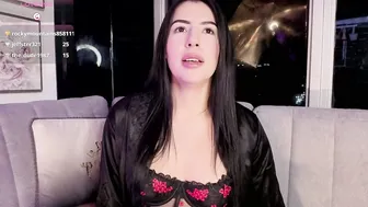 bella_es 04/18/2026