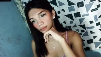 horny_rhiana petite video cam