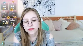 layriantavee recorded nude video 914147