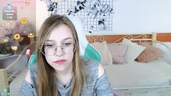layriantavee recorded nude video 914147