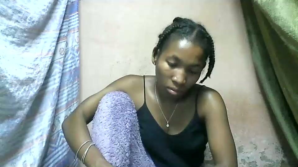 tricia9794 hot webcam video (04-18-2026)