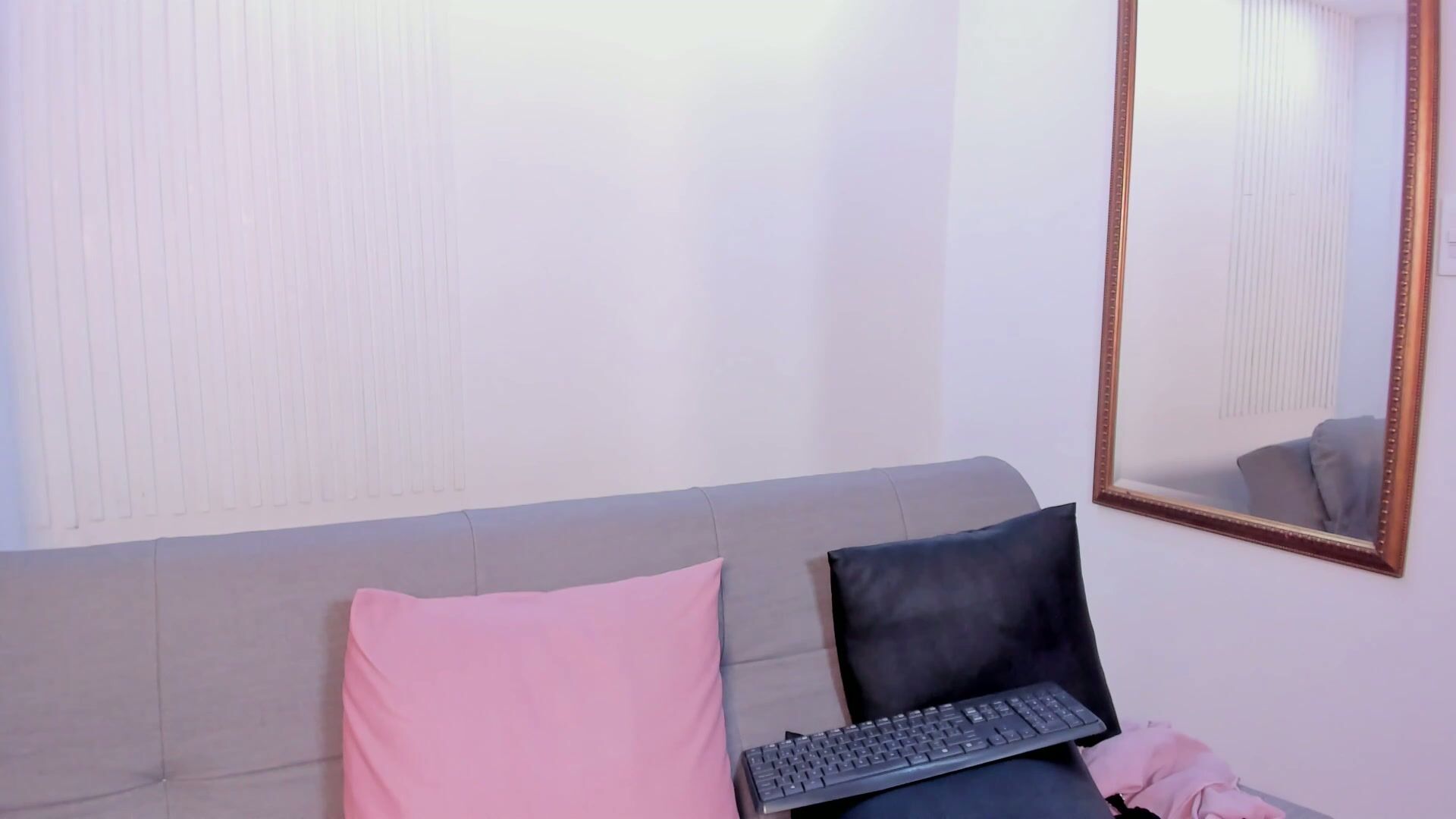 Bhritany_brow hot webcam porn (04-18-2026)