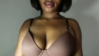 Ebony_pussy98 (04-18-2026)