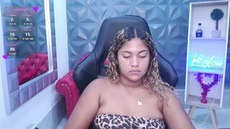 cristal_war recorded nude video 915253
