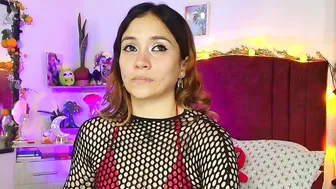 Alisson_zafiro porn video 19-Apr-2026