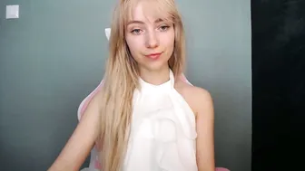 luciacam20 recorded nude video 915964