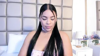 lilly_williamss chat porn - (04/19/2026)