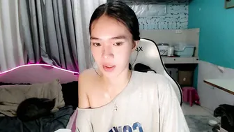 innocent_reign69 smalltits cam girl chat