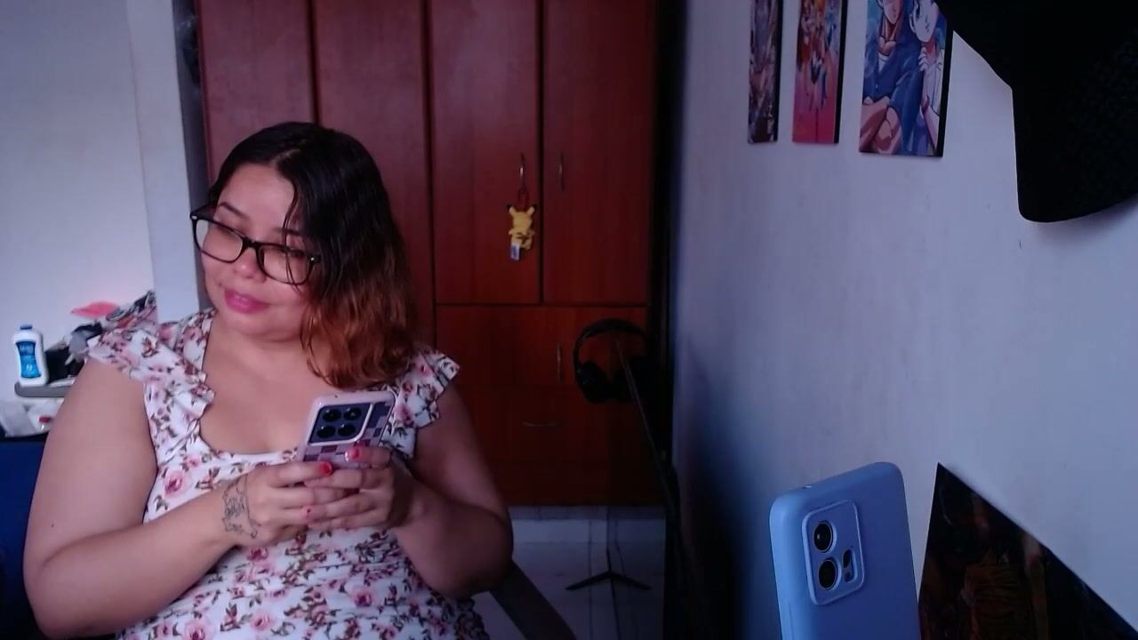 Eimy_saenzz ohmibod live cam show
