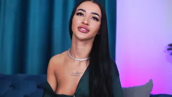Denisedevilles naked sex cam