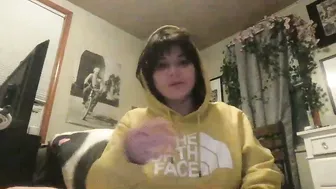 Eggnog_and_booty bigboobs - 20-Apr-26