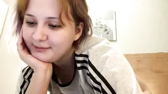 foxydollkate show live on cam
