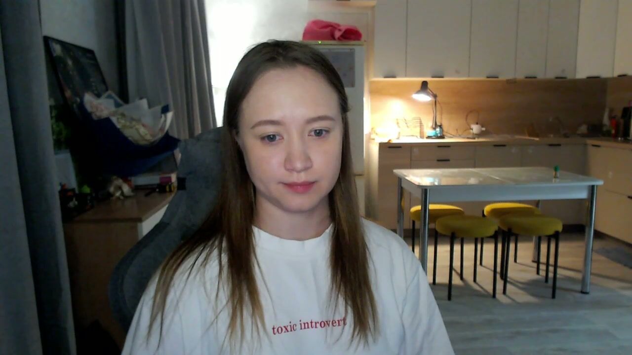_lalune_ cam nude 20 April 2026