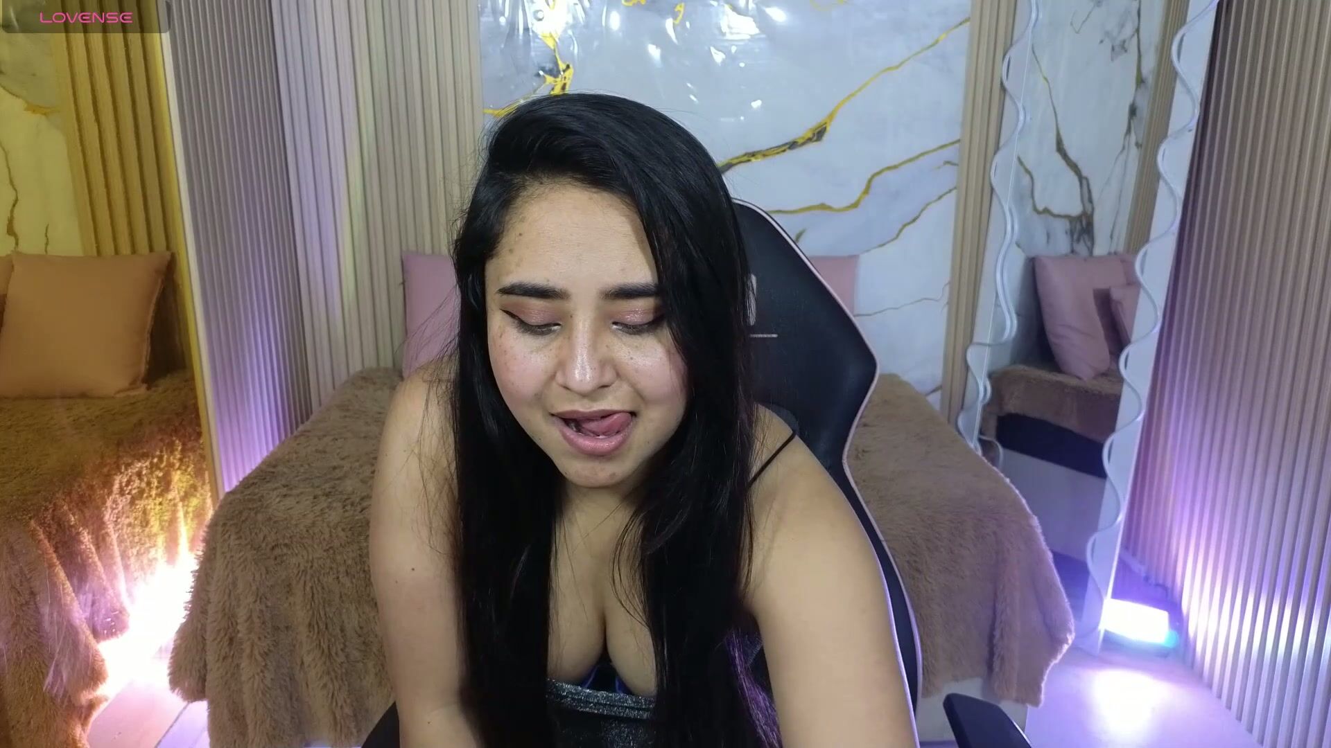 cristal_tay video cam porn sex cam chat