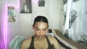 ur_dazzlingmorenaxx recorded nude video 919156