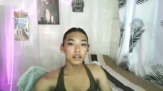 ur_dazzlingmorenaxx recorded nude video 919156
