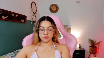 h3y_mia3 recorded nude video 919203