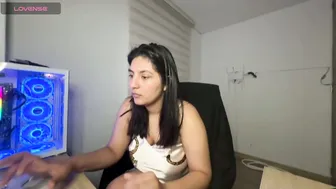Cloe_small08 camvideo 04-21-2026