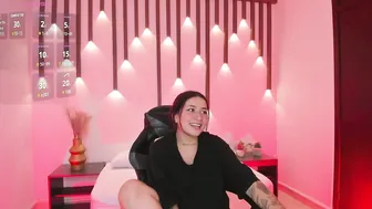 Charlottee27_ 21-Apr-26