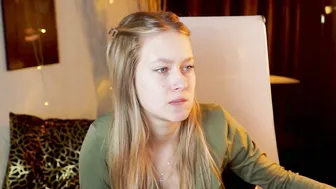 evemundie skinny cam chat