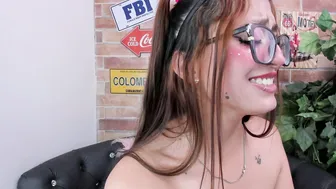 foxy_aleja porn sex chat 04-21-2026