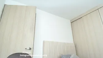 Sweetsarafoxxx bigboobs 04/22/2026