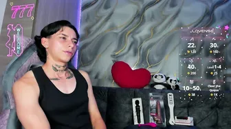 amber_adams_ cam show - 04/22/2026
