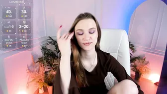 C_moonie_ bigass show