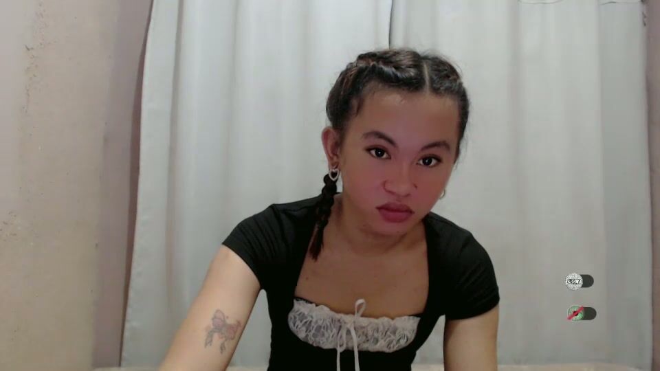 Sofia_sweetheart18 asian sex porn cam
