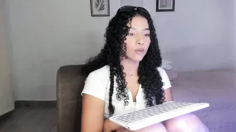 sophi_baby hot webcam video 04-22-2026