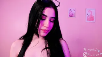 angeel_fox porn cam - 22 April 2026