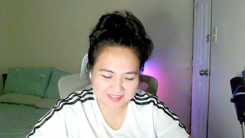 secretlover010101 chat 22 April 2026