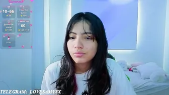 Helia_n_amy posing on webcam on cam