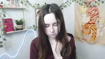 Veryveryvery_shy sex chat 04-22-2026